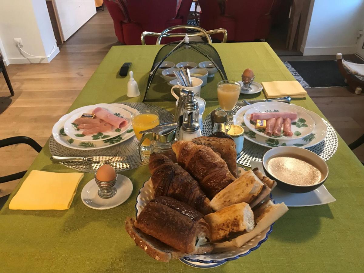 Les Trois Tilleuls 1 Homestay