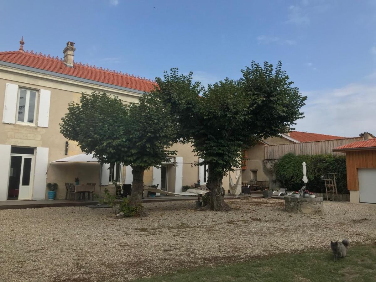 Les Trois Tilleuls 1 Homestay *